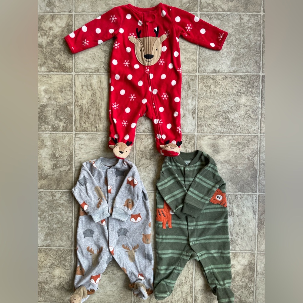 Bundle of 3 Footy Fuzzy Sleepers